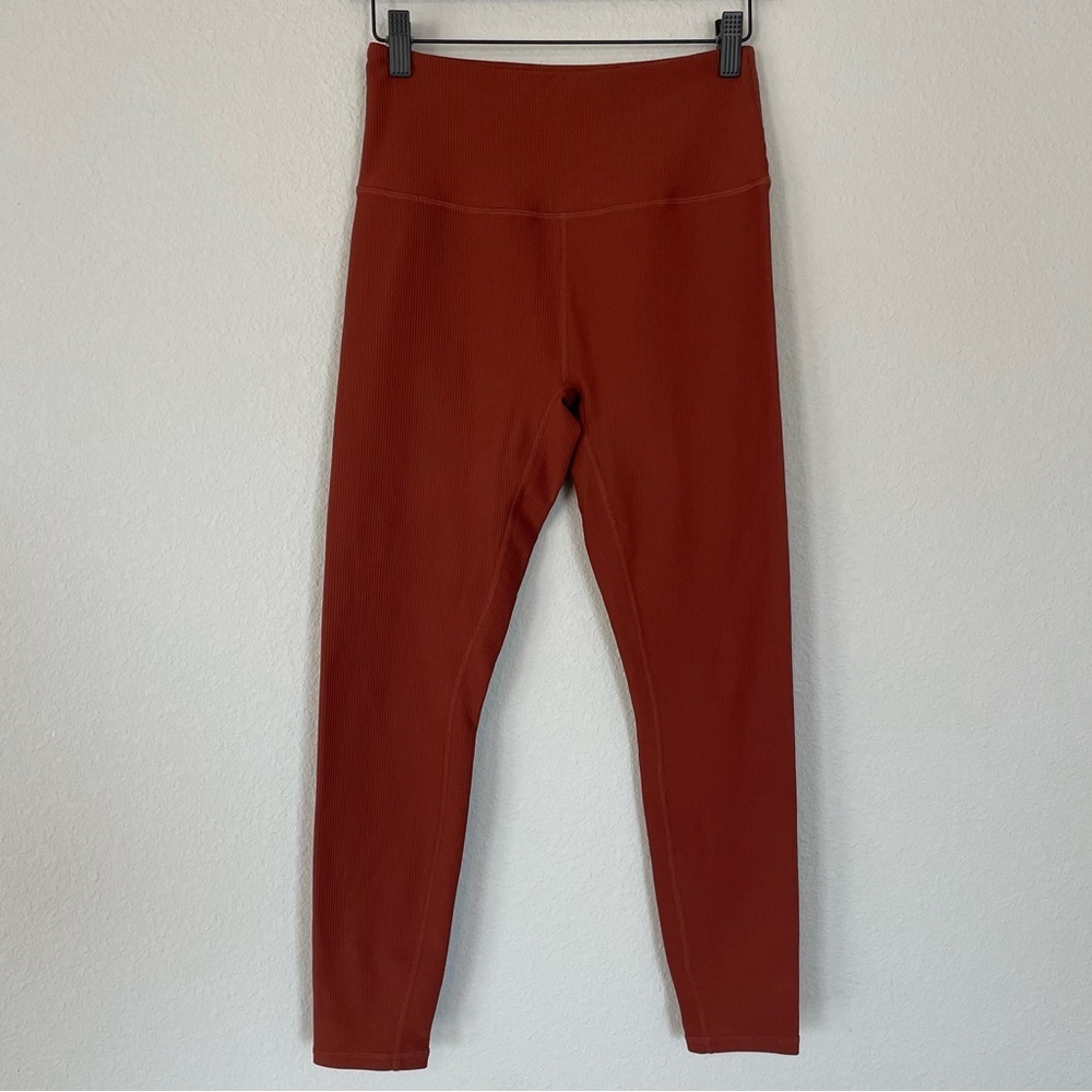 VARLEY LETS MOVE RIBBED HIGH RISE LEGGINGS 25 - In Smoked Paprika - Size Medium - Picture 6 of 9